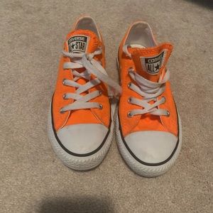 Kids converse size 1